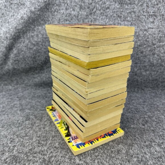 ✅Mixed Lot of 19- 90's VTG R.L. Stine Books Fear Street & Other Horror Halloween - Picture 14 of 16